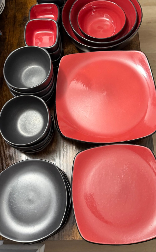 Dining Set - Plates, Bowls, Condiment Dishes - photo 4