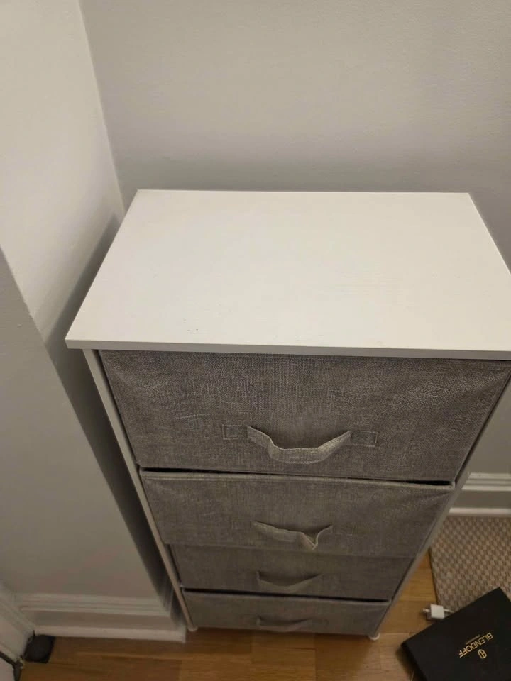 White and Gray Fabric 4-Drawer Dresser - photo 2