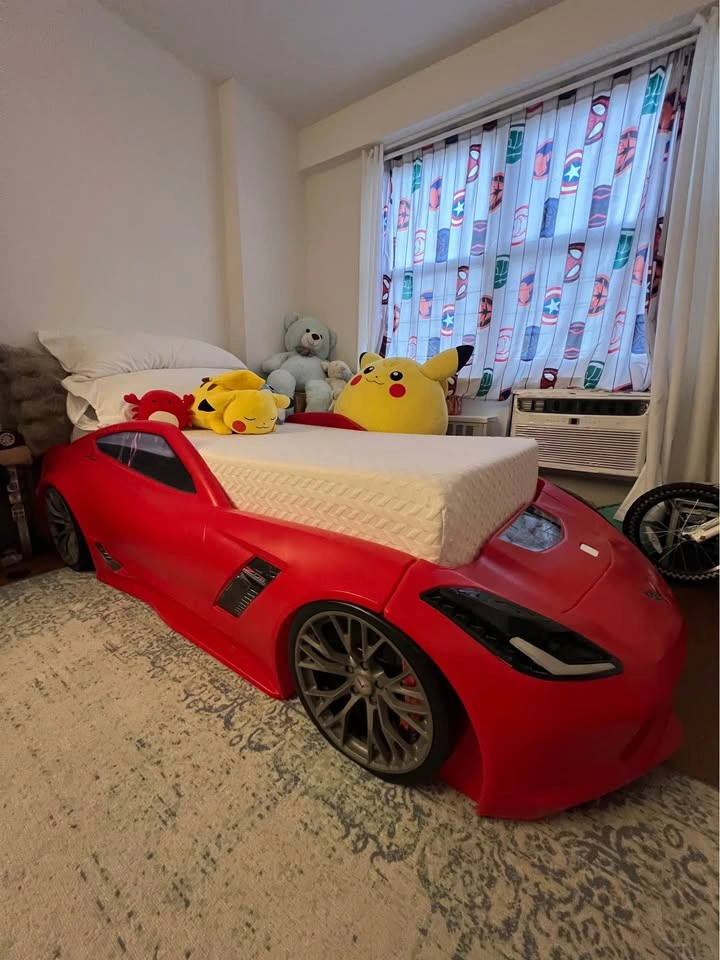 Red Corvette Z06 Car Bed Frame with Mattress - photo 4