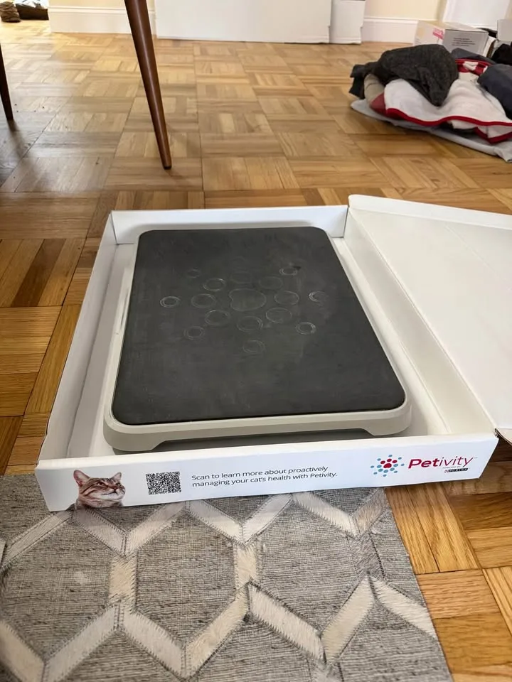 Petivity Smart Litter Box Scale - Used image indicator(8)