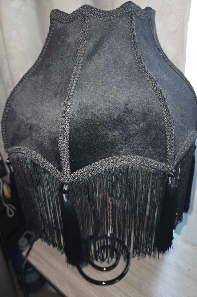 Black Lamp with Pink Crystals - photo 3