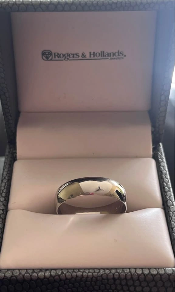 Roger and Hollands Men's 10k White Gold Ring (6mm) size 11 - photo 3