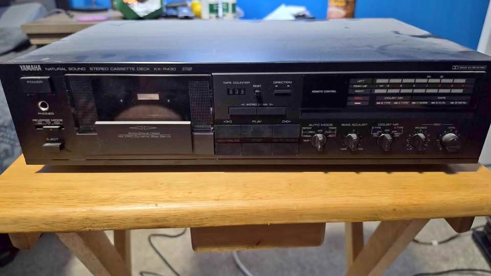 Vintage Yamaha Stereo Receiver & Cassette Deck Bundle