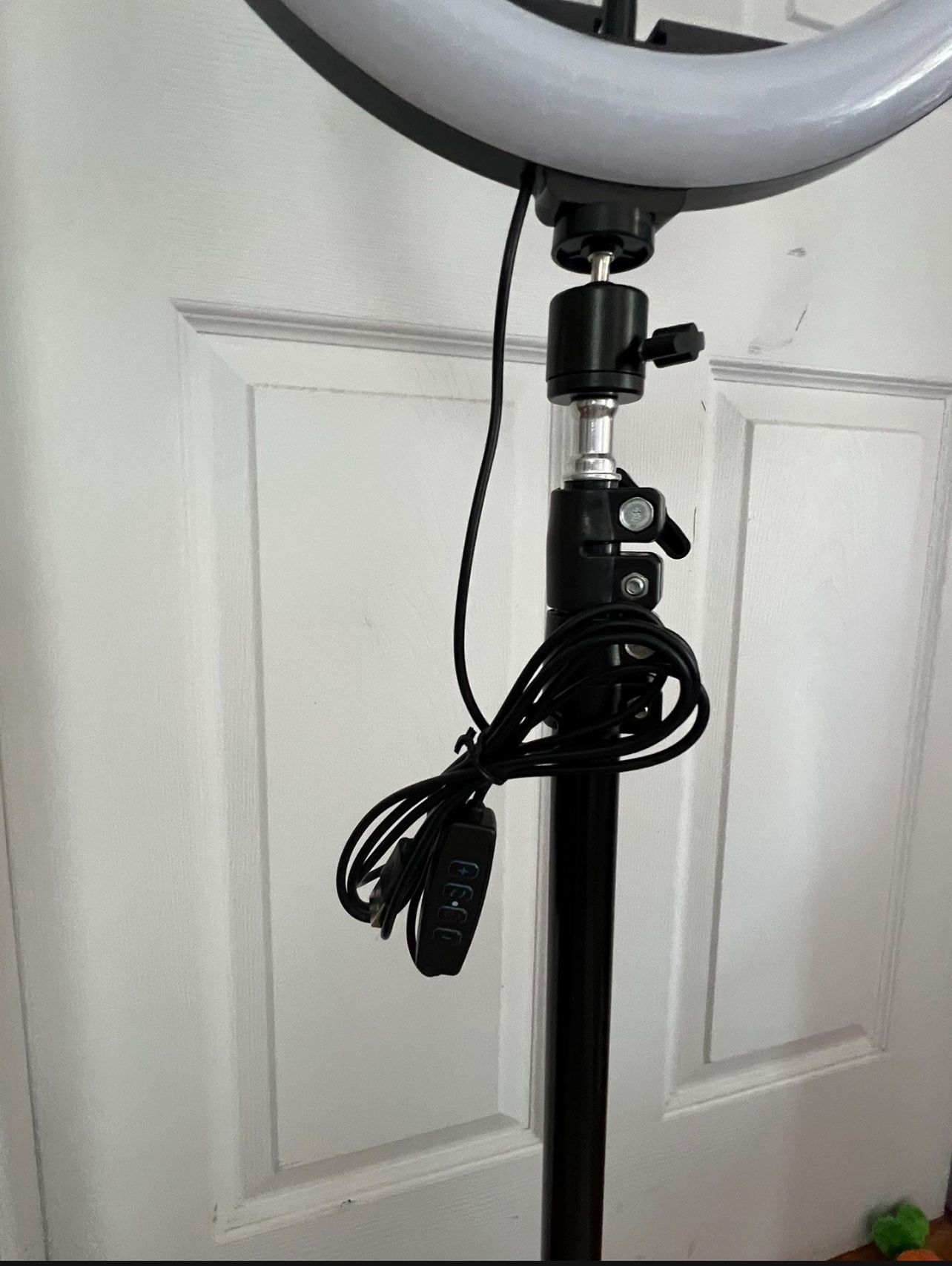 12" Dimmable Ring Light with Tripod Stand - photo 3