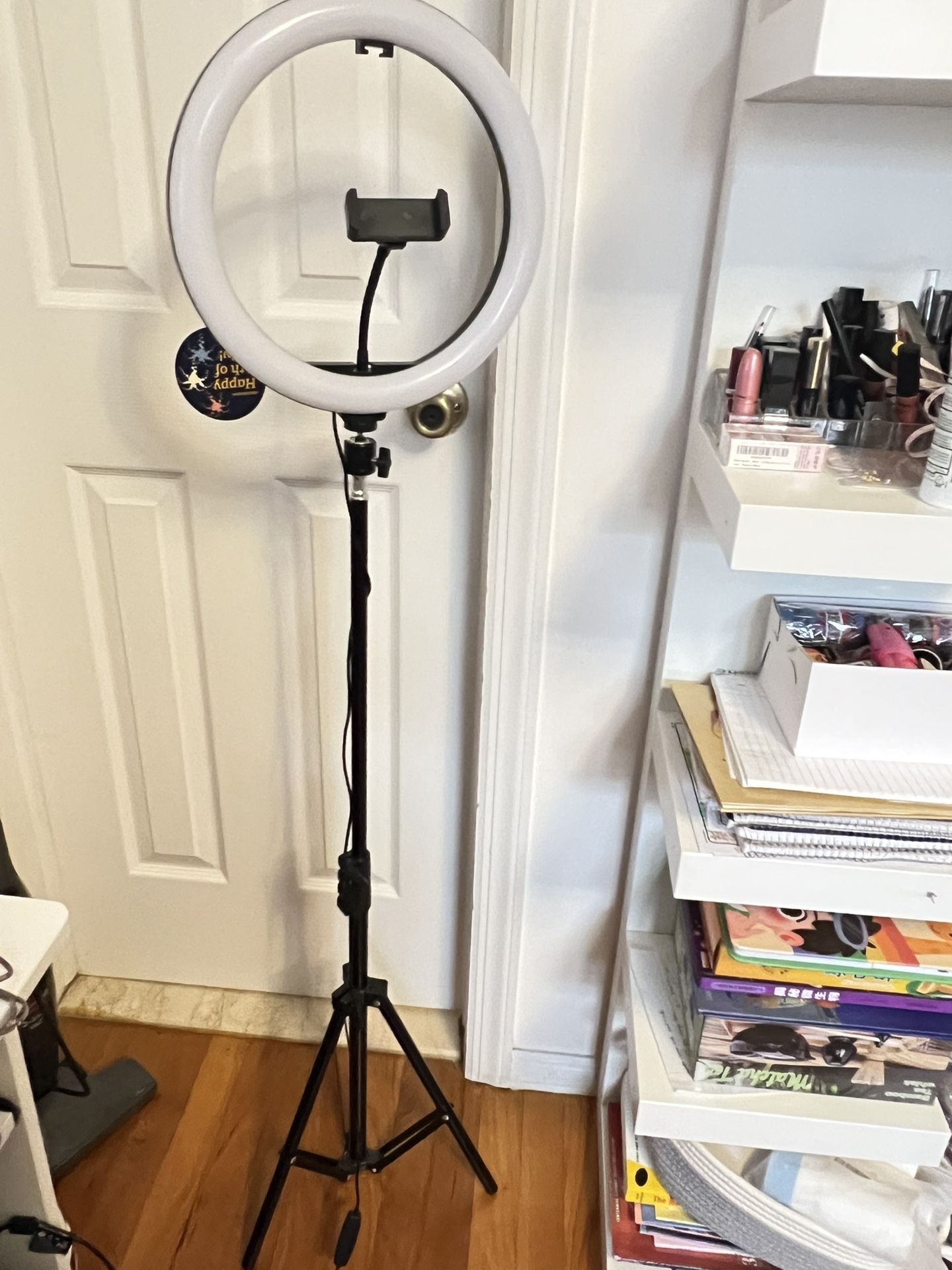 Dimmable Ring Light w/ Adjustable Stand - Like New