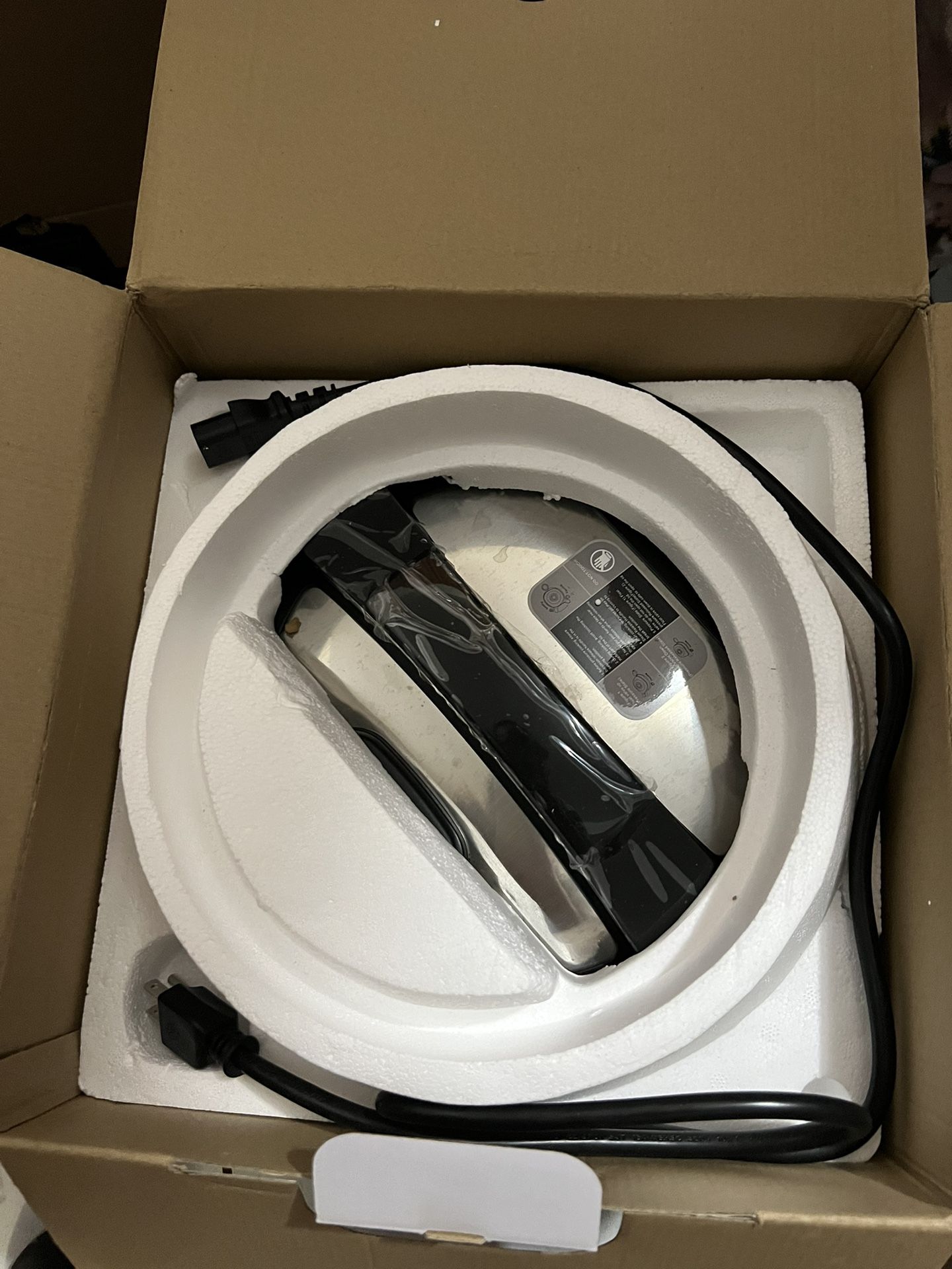 Electric Pressure Cooker - Like New - photo 2