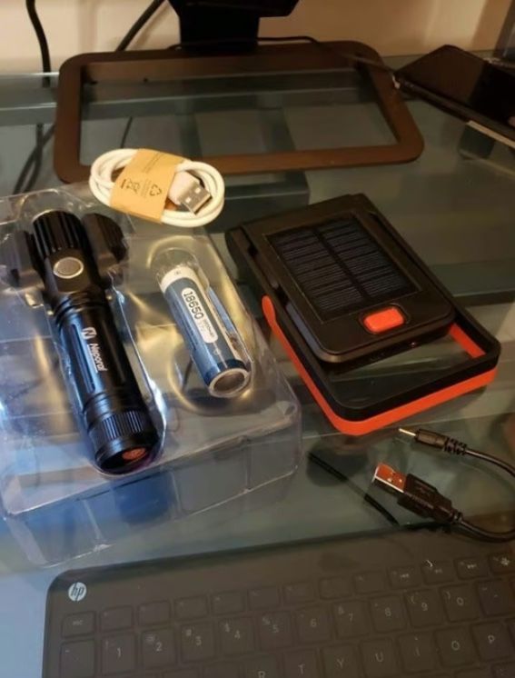 Rechargeable LED Flashlight - Waterproof, Solar/USB Powered - photo 3