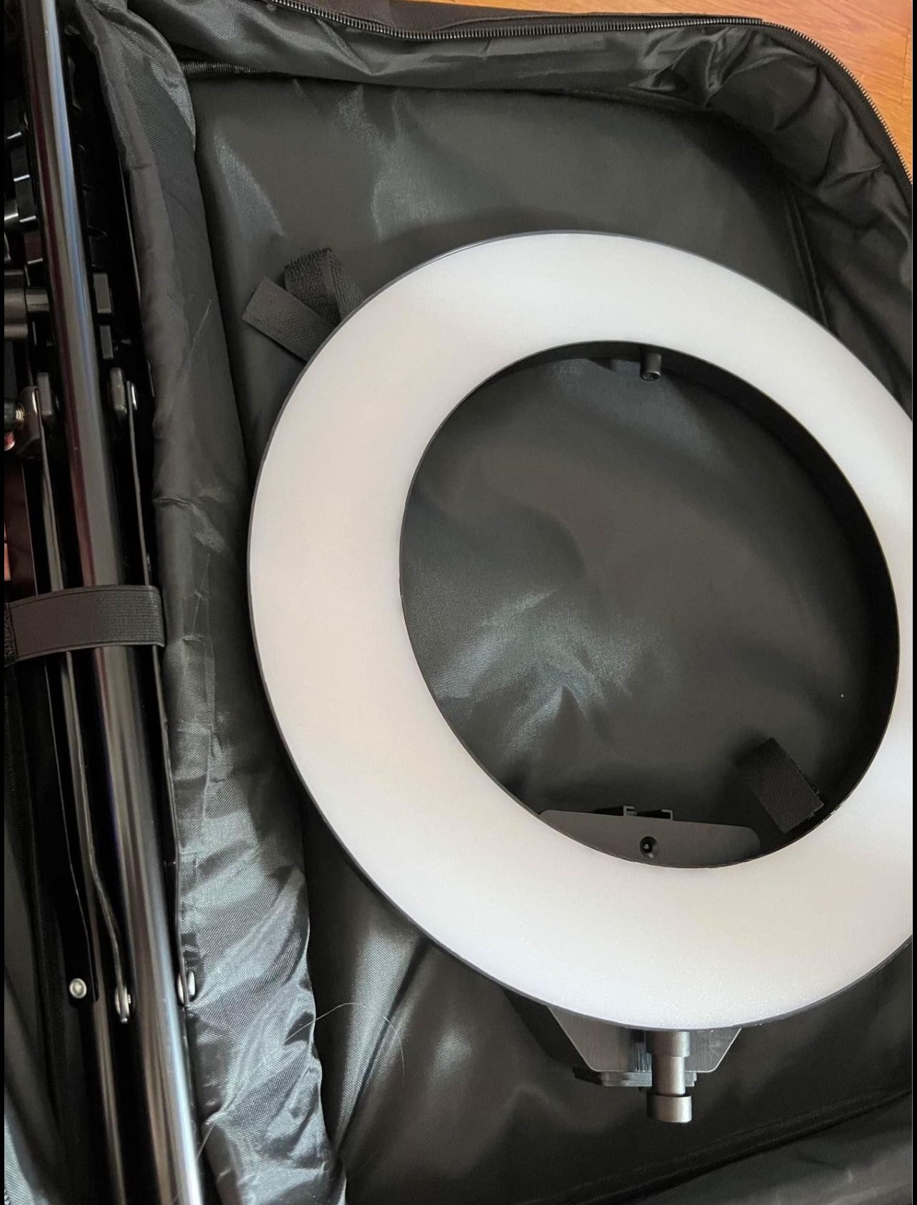 Professional 14-inch Dimmable Ring Light with Remote - photo 4