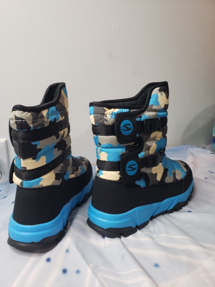 Boys Winter Boots Waterproof Slip Resistant Size 5.5 - photo 4