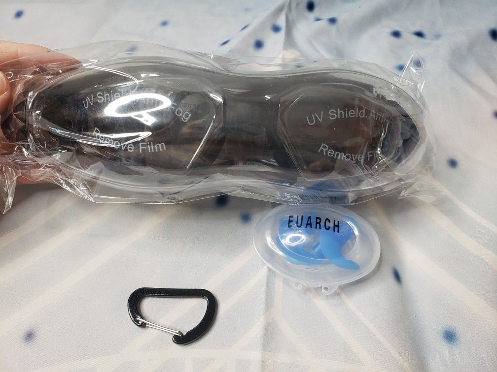 Swimming Goggles with Ear Plugs - photo 4