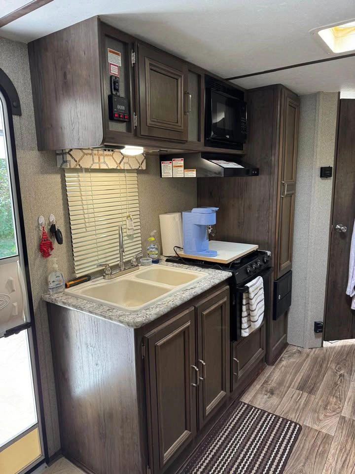 2018 Keystone Passport Ultralite Touring - photo 5