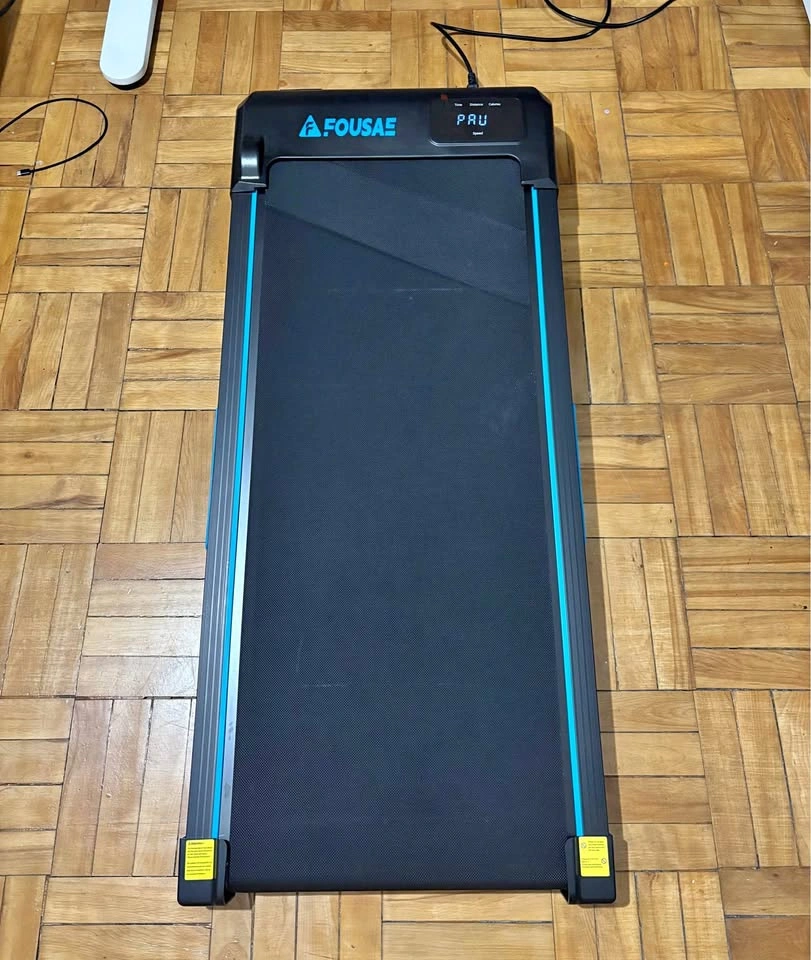 NEW -3-in-1 Treadmill Walking Pad with 9% Incline