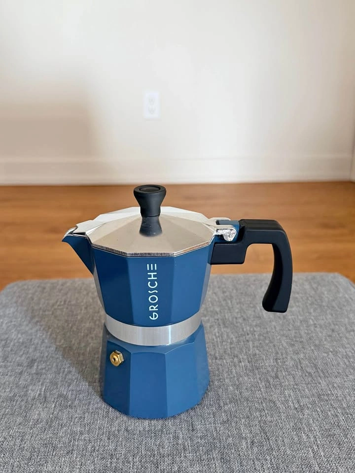 GROSCHE Blue Moka Pot Coffee Maker 3 espresso cups capacity