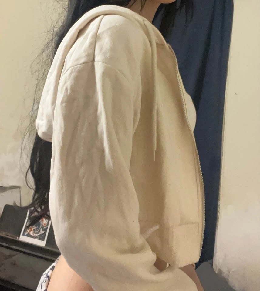 White Crop Sweater - photo 3