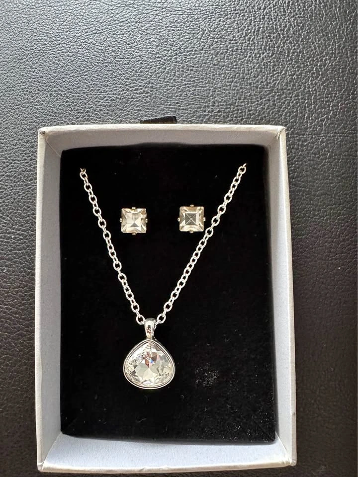 Silver plated artificial jewellery