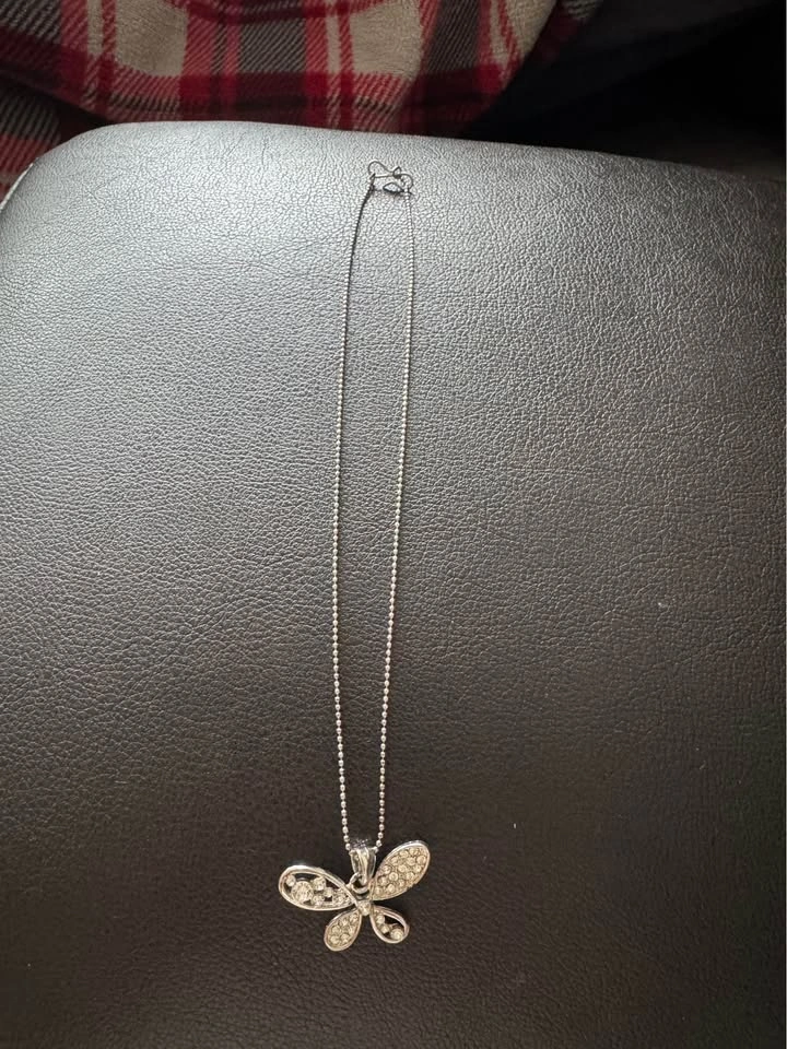 Necklace jewellery - photo 2