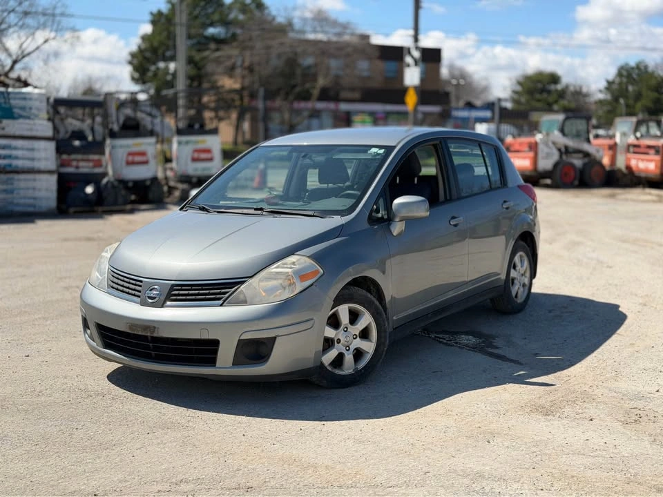 2008 Nissan Versa - photo 5