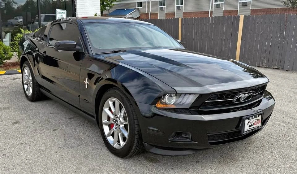 2011 Ford Mustang Premium Coupe 2D