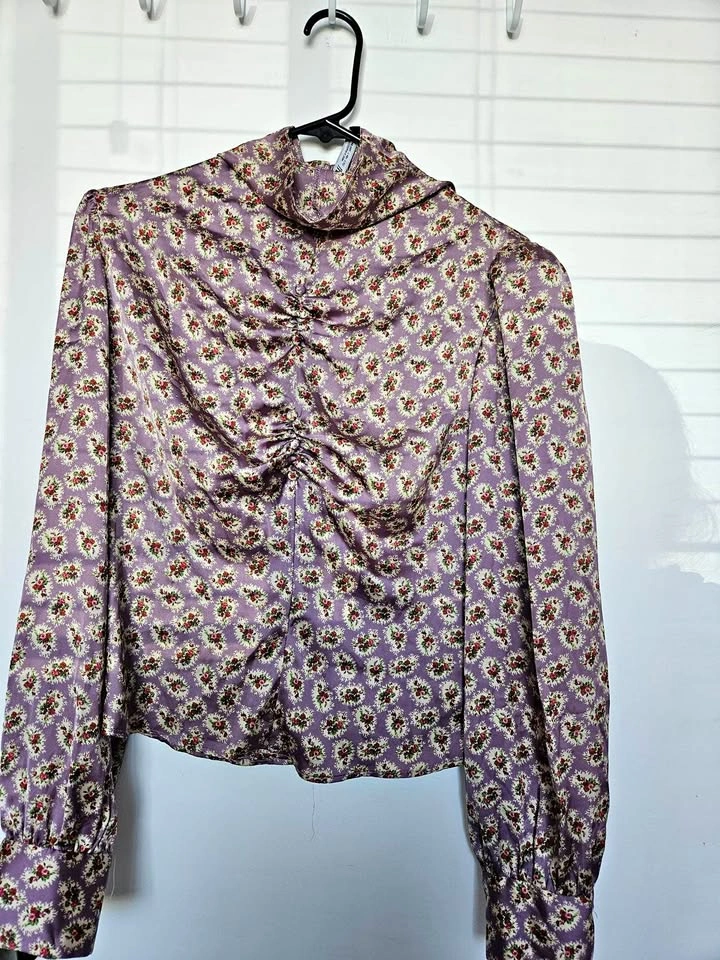 Women's Silk Blouse Size L with Side Zipper
