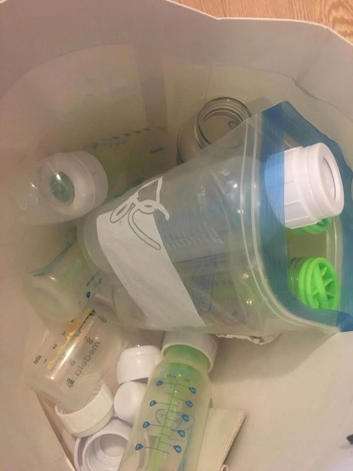Various Newborn Baby Items - Lot - photo 2