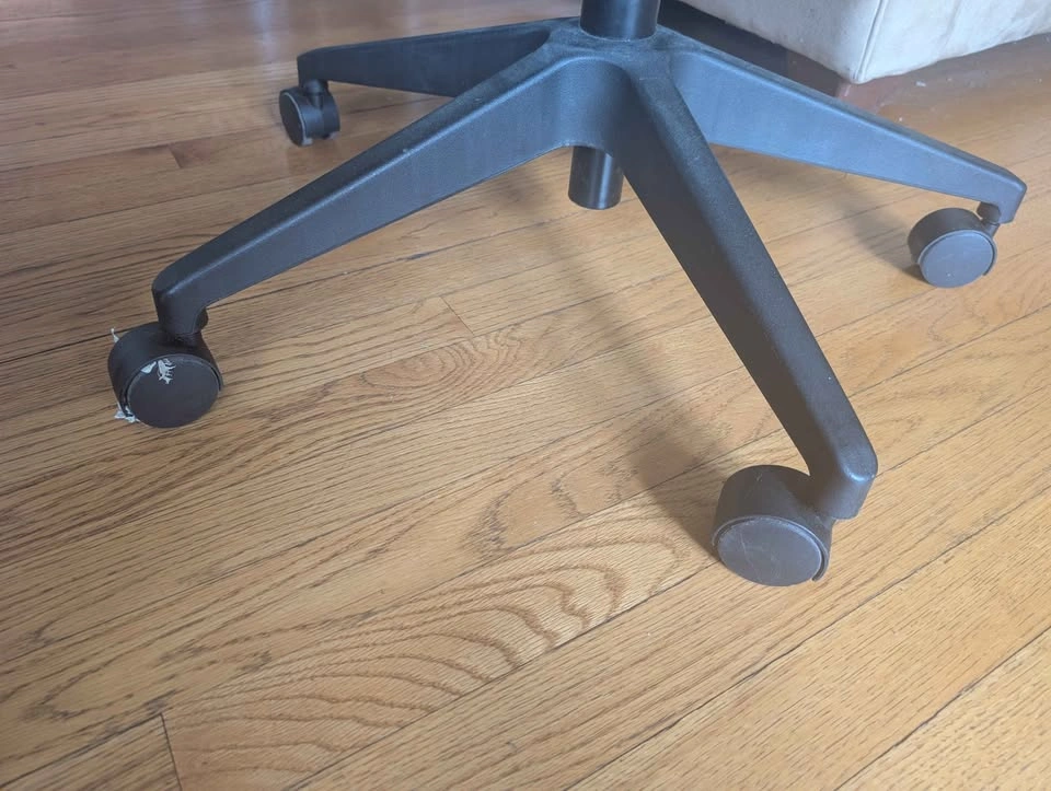 Black Office Desk Chair - photo 3