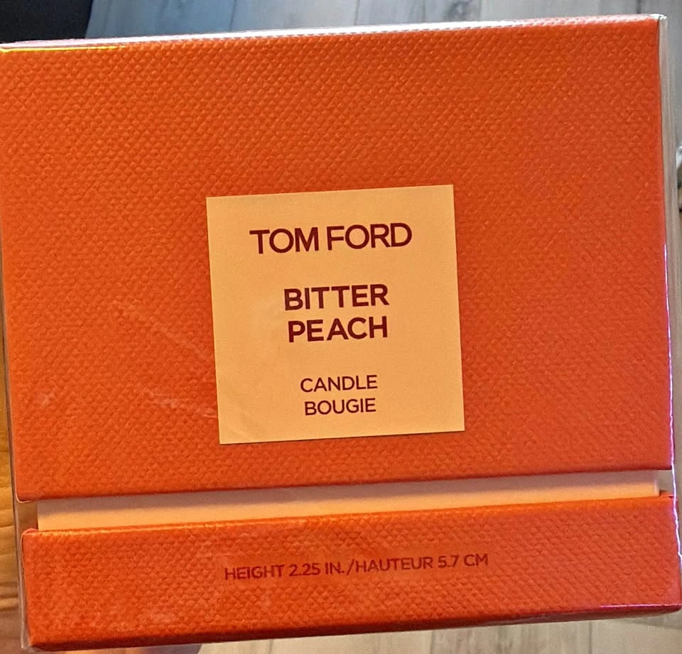 BNIB AUTHENTIC Tom Ford Candle in Bitter Peach