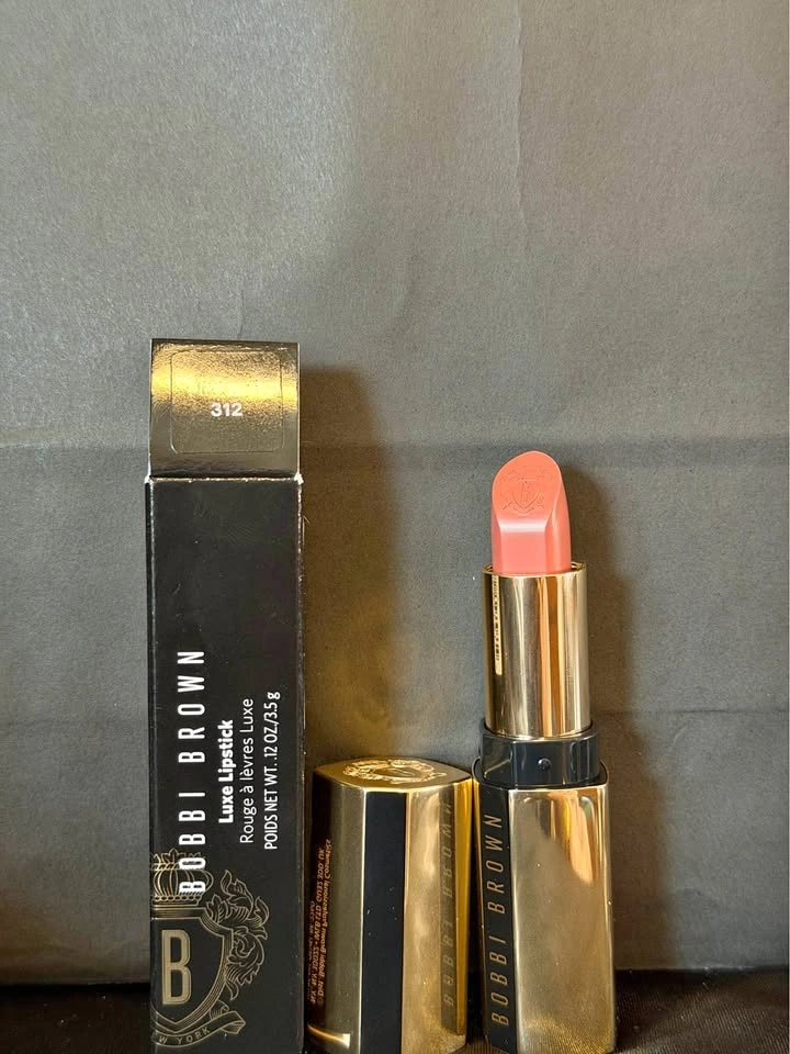 Bobbi Brown Luxe Lipstick BNIB