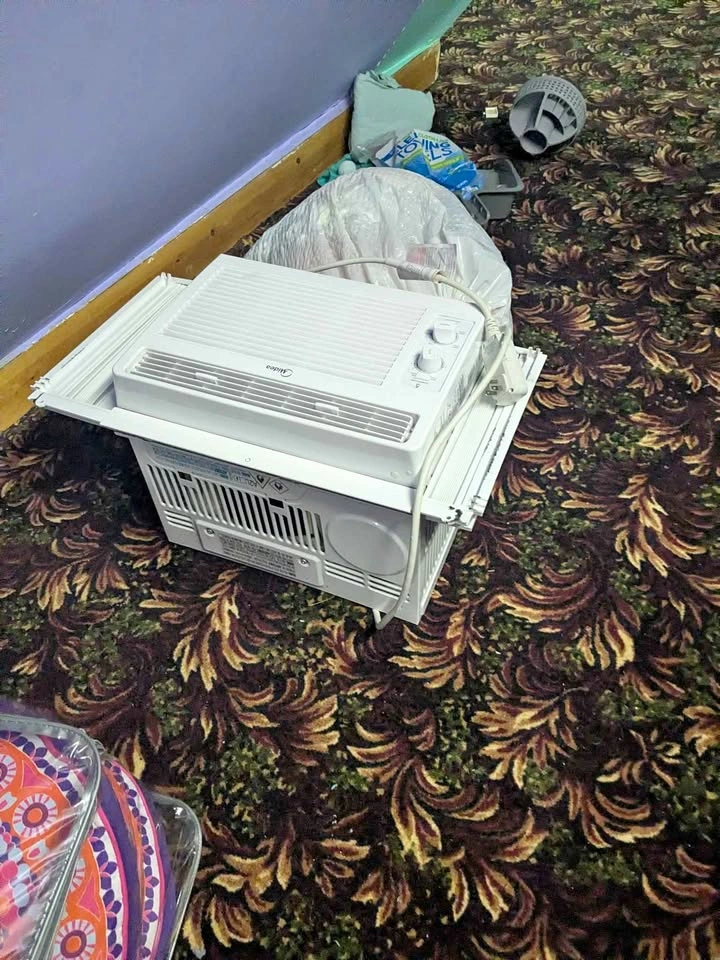 Midea window AC