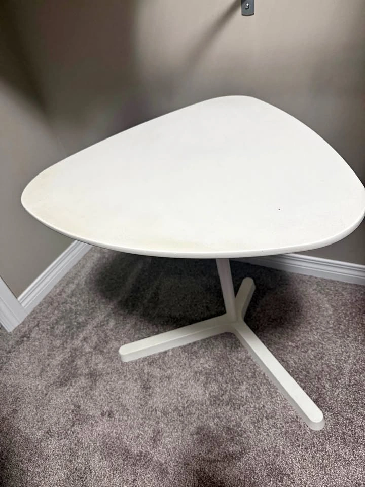 Adjustable Laptop Table