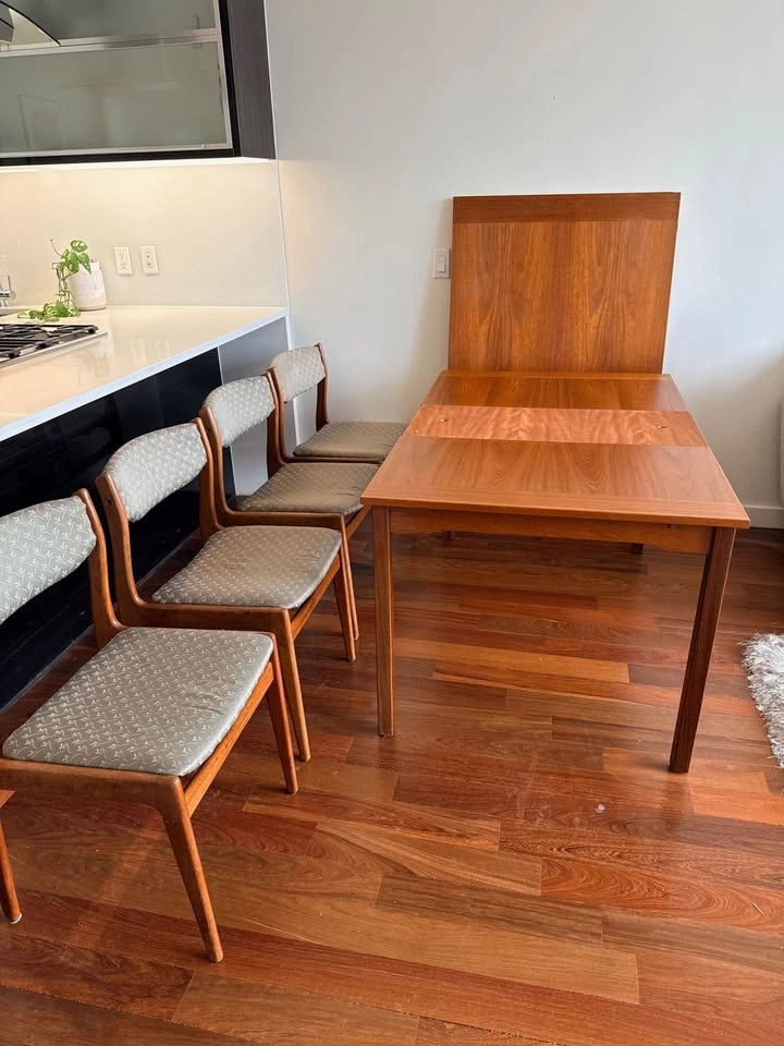 Danish Teak Extendable Dining Table + 4 Chairs - photo 2