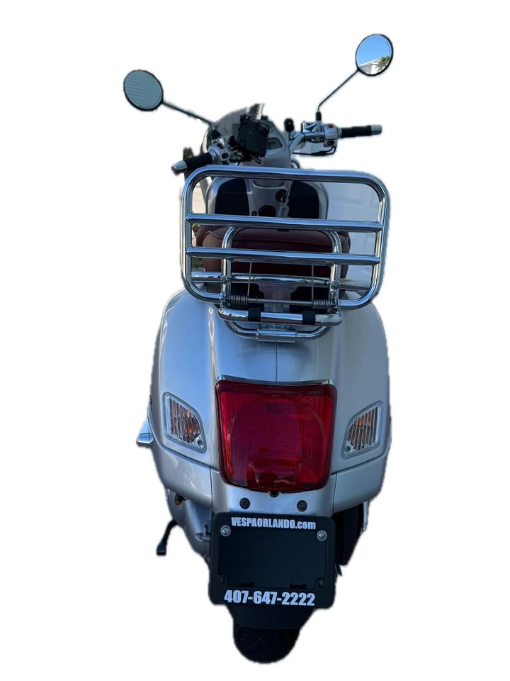 2016 Vespa GTV 300 - Low Miles - Excellent Condition - photo 3