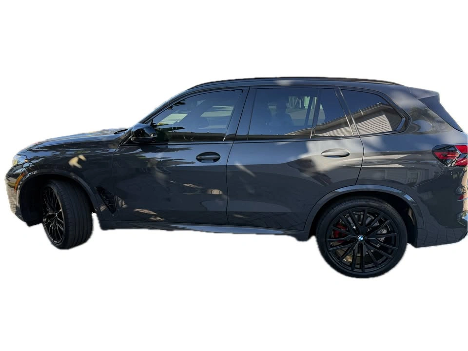 2025 BMW X5 M60i xDrive - photo 3