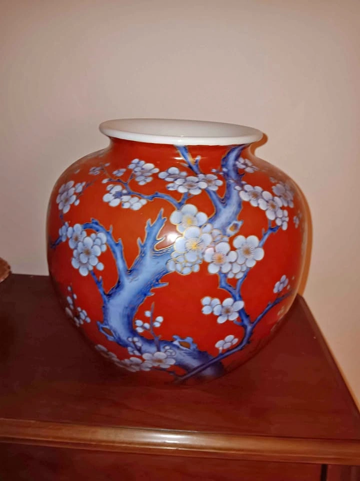 Antique Japanese Vase