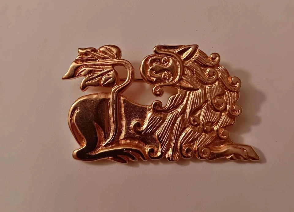 Metropolitan Museum of Art Lion Brooch