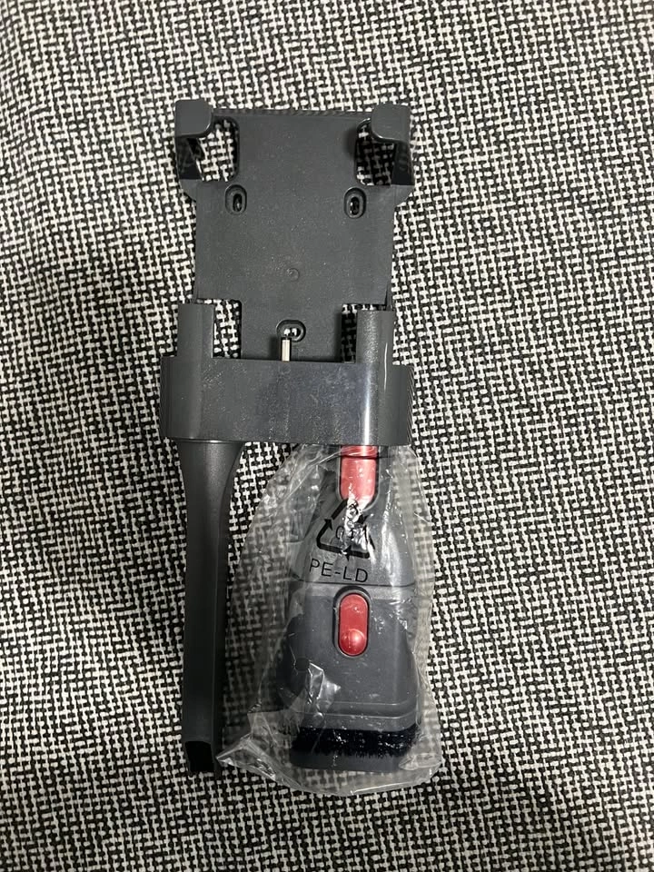 SMOTURE VAC01 Cordless Vacuum Cleaner - Excellent Condition - photo 2