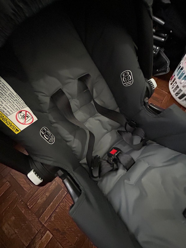 Graco Snugride 30 Click Connect Infant Car Seat - photo 2