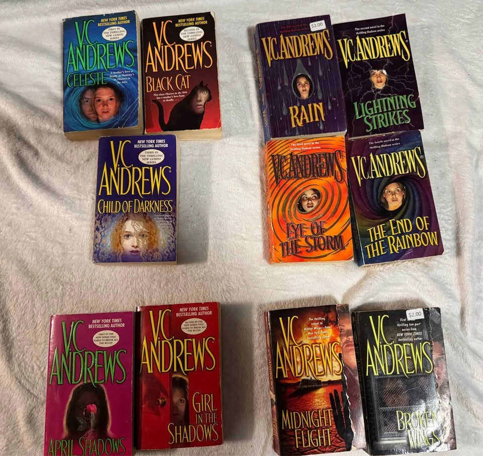 VC Andrews Collection (67 books!) - photo 3