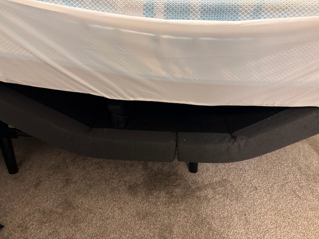 Queen Size Mattress - Like New - photo 5