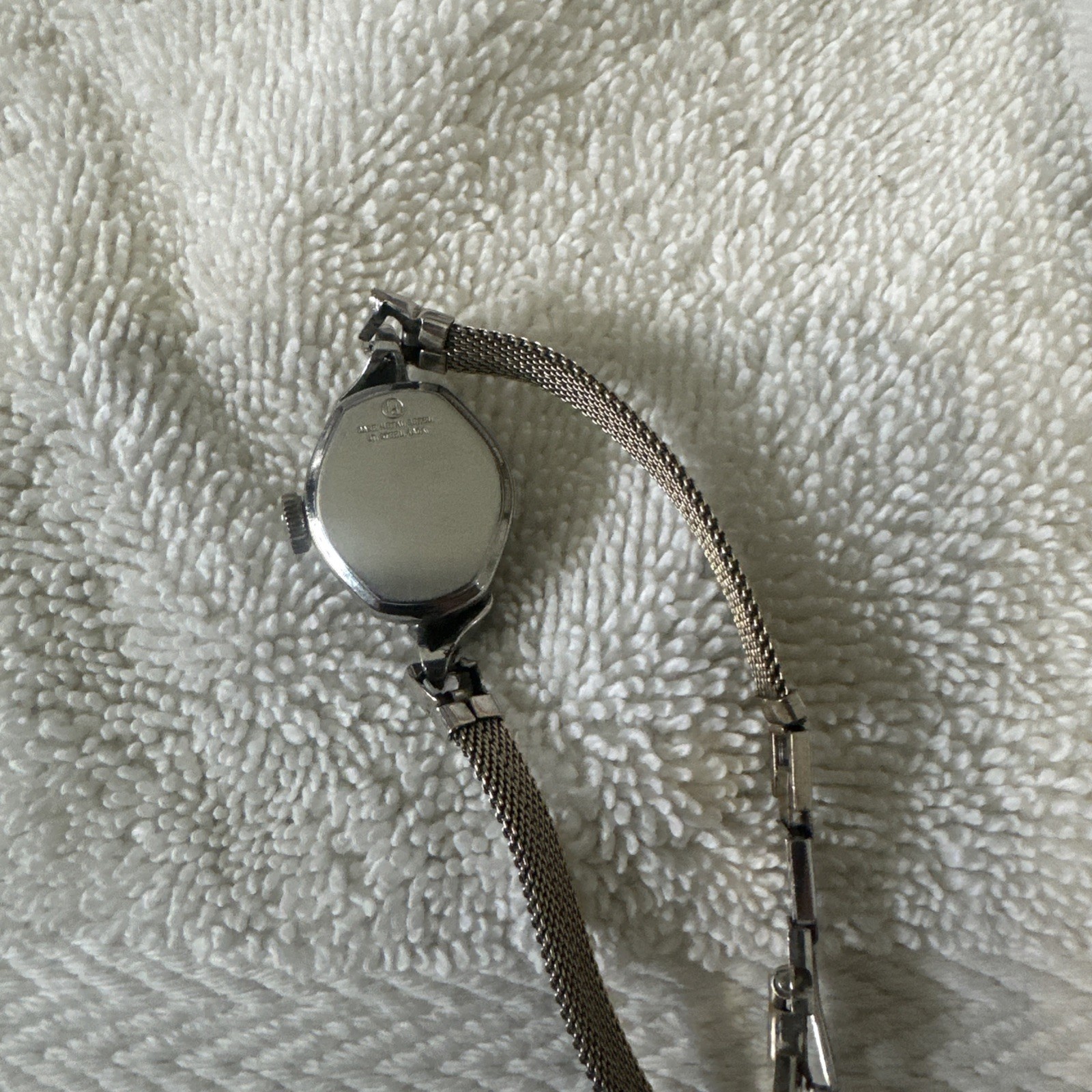 Vintage Waltham Ladies Watch 17 Jewels Incabloc Teardrop Case Un - photo 2
