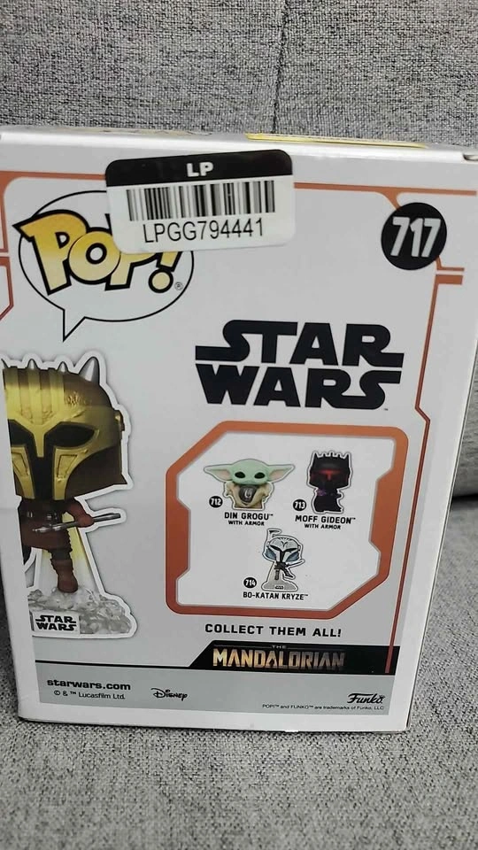 The Armorer - Star Wars The Mandalorian #717 (Only At Target) - photo 3