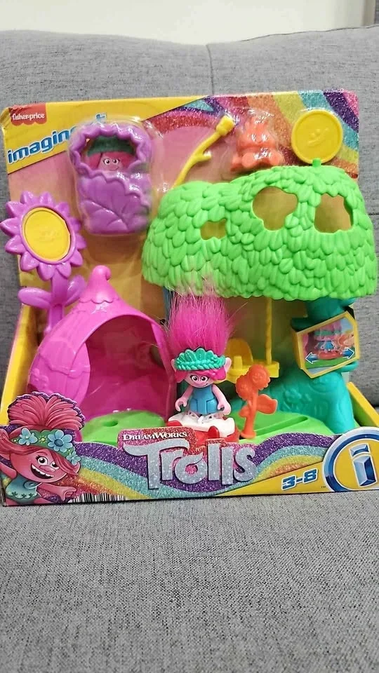 Trolls Toys Flower Fun Campsite Playset