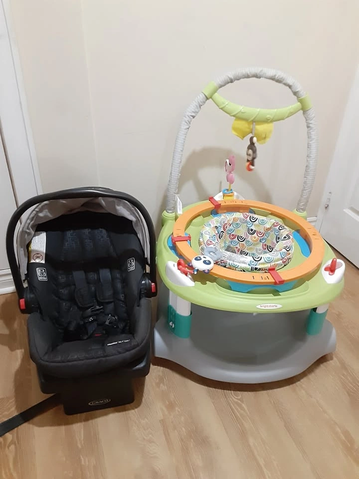 Graco Infant Car Seat & Bright Star Jumper Combo - photo 4