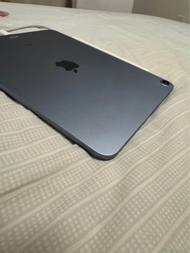 iPad Air 4 (256GB) + Apple Pencil 2 – Excellent Condition - photo 4