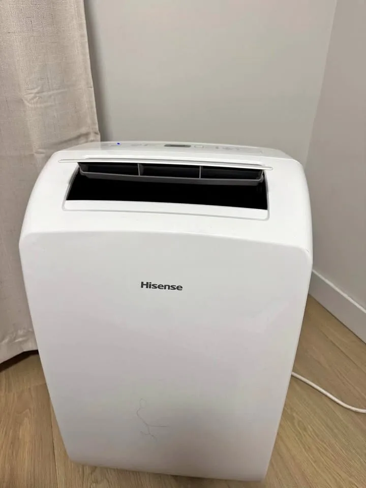 Hisense 3-in-1 Portable Air Conditioner with Wi-Fi - 10500 BTU