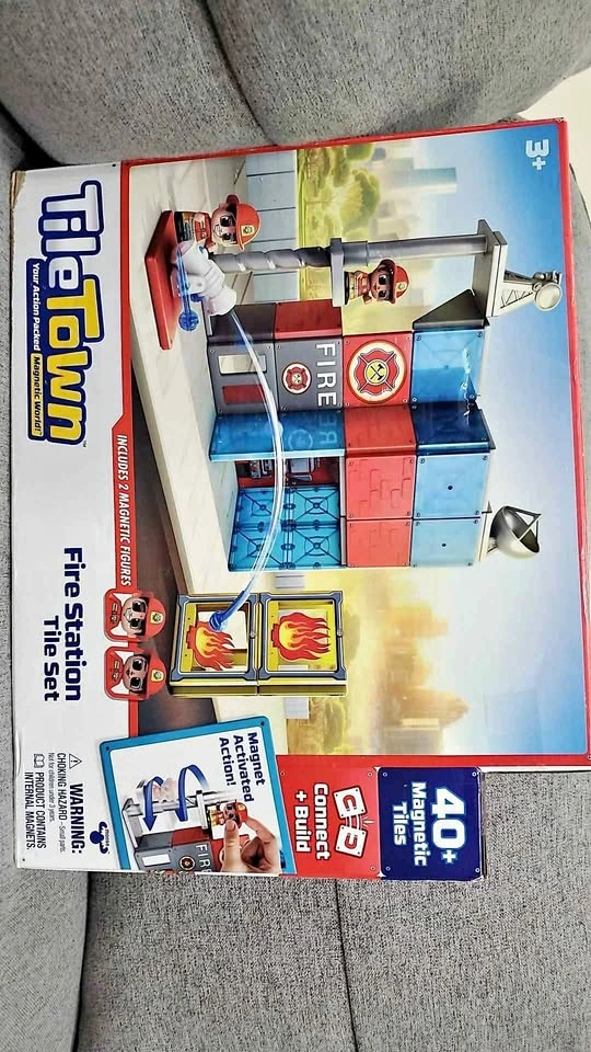 Tile Town Fire Station Magnetic Tiles Playset