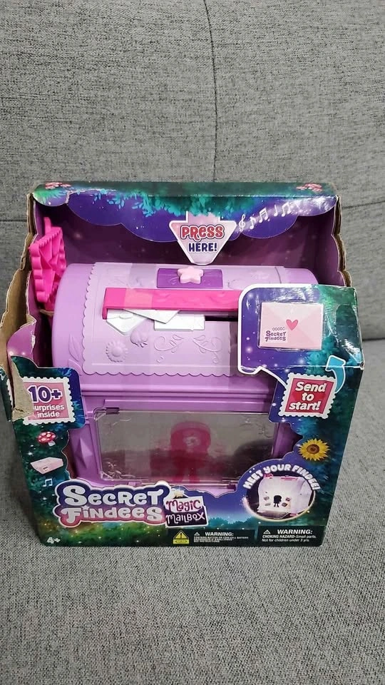 Secret Findees Magic Mailbox - photo 2