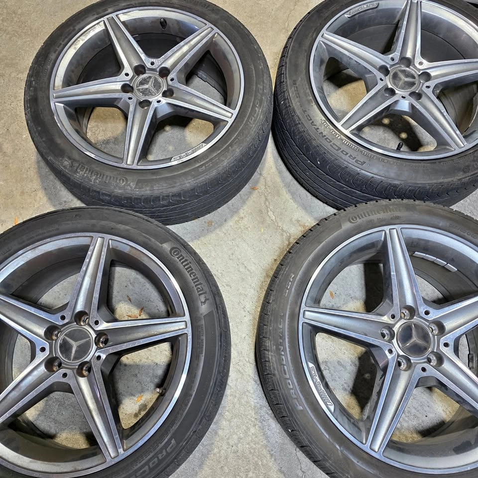 18 inch Mercedes Benz OEM Rims with Continental Tires