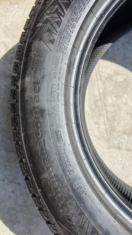 225/60/18 Continental UltimateContact Winter Tires - photo 3