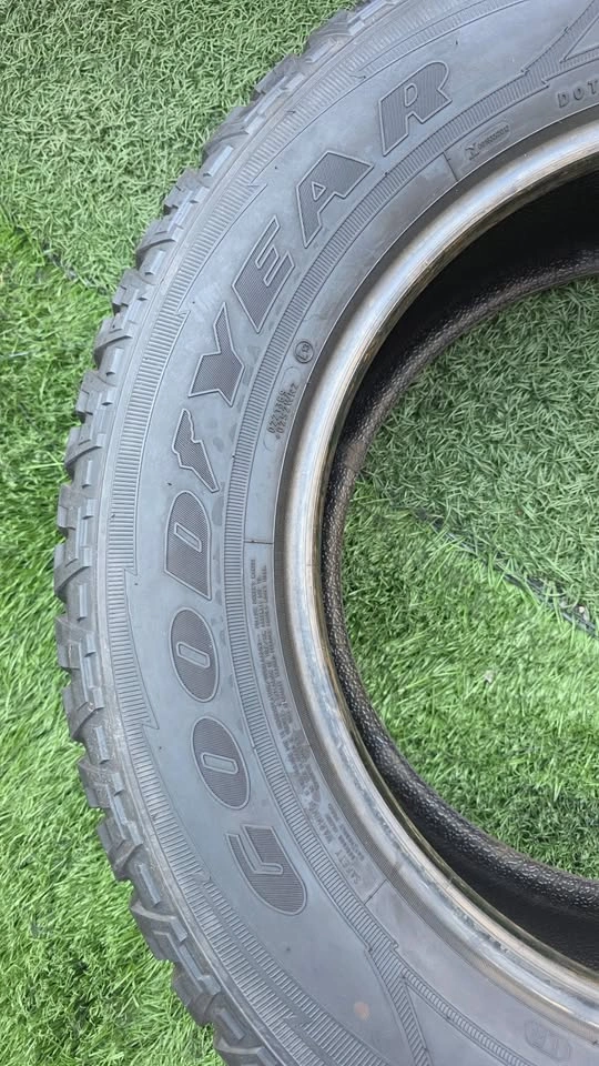 255/65/19 Goodyear Wrangler All-Terrain Tires - 90% Tread - photo 5