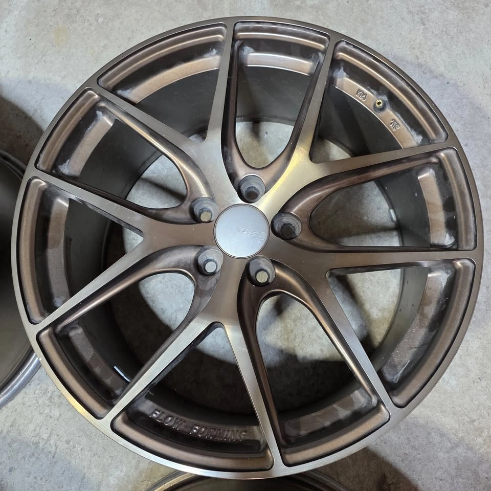 19 inch Bronze Fast FC04 Flow Form Alloy Rims 5x114.3 - photo 5